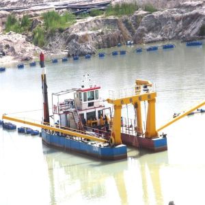 Powerful Diesel Engine 26inch Cutter Suction Dredger with 2000m Discharge