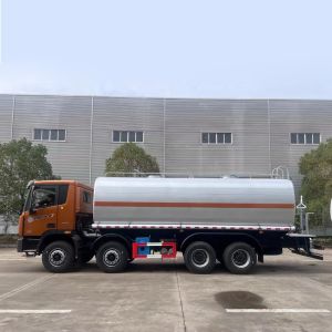 Foton 30000 Liters Sprinkler Water Sprayer Water Broswer