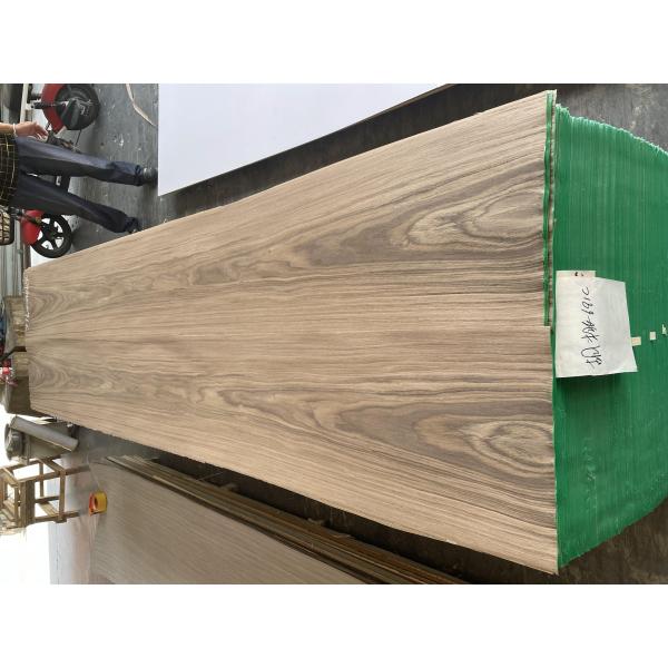 Wholesale 640mm*2500mm engineered veneer walnut for furniture/hotel/decoration