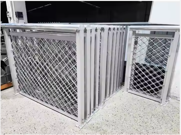Durable Safety Perimeter Netting Designed for Construction Sites Protecting