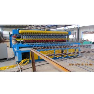 Automatic Electric Steel Welded Wire Mesh Machine For Roll Fence 1-3m Width