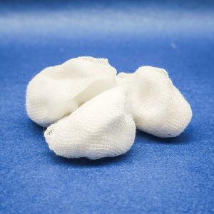 Gauze Balls Non-Sterile 40s 25x17 Diameter 4 Cm