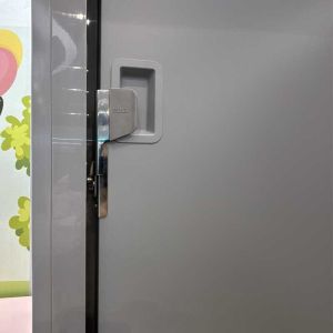 Hospital Vertical Freezer
