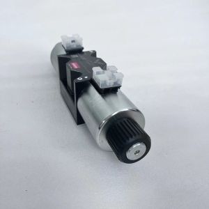 Dg4V-5 Hydraulic Directional Valve Direct Acting with Flange Connection
