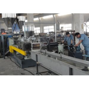 Plastic recycling granulator for compounding material with twin screw extruder