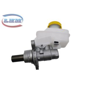 4625A399 Brake Master Cylinder Assembly For Mitsubishi L200 KA4T KB4T KH4W KG4W