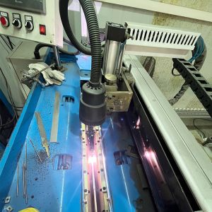 Intelligent Metal Plates /Stainless Steel Material Joining Straight Seam Welding