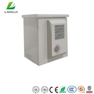 IP55 Pole Mount 19" Rack Telecommunication Cabinet