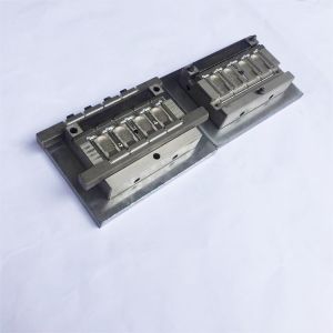 Home Injection Plastic Mould Custom Made with P20/718/738/Nak80/S136/2728/2316