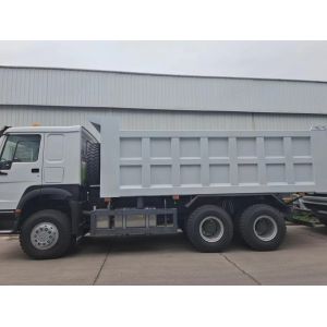 SINOTRUK HOWO Tipper Dump Truck LHD 6×4 371HP 20CBM