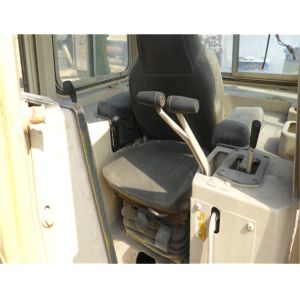 japan condition Original caterpillar d4h bulldozer with rippers/ dozer