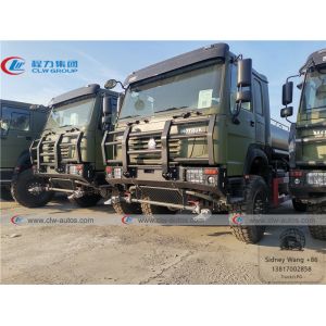 290HP 10000L Sinotruk Howo 4x4 Off Road Fuel Tank Truck