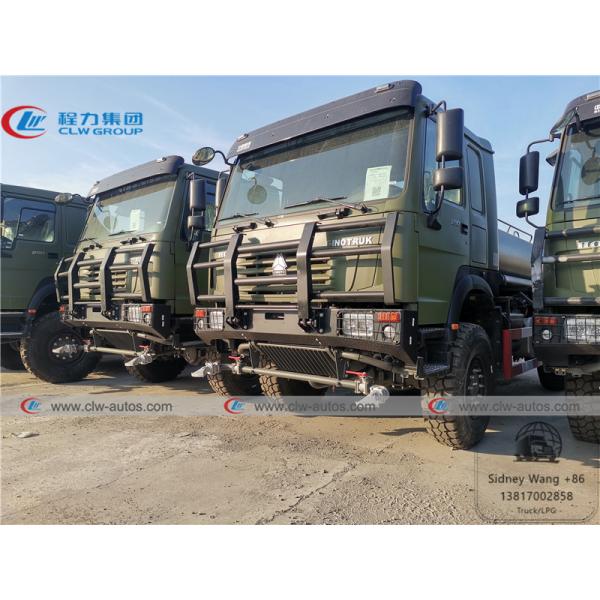 290HP 10000L Sinotruk Howo 4x4 Off Road Fuel Tank Truck