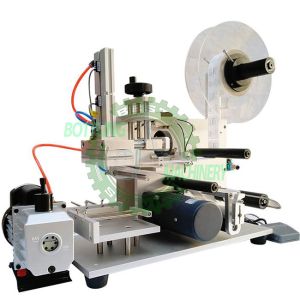 Semi-Auto Self-Adhesive Square / Flat Water Glass Bottle Labeling Machine
