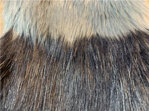 Short Style Violet Ombre Ladies Faux Fur Coats Collarless Fashion Design