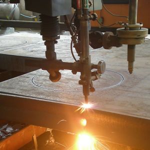 Non-Alloy Carbon Black Hot Rolled Steel Plate with Welding Punching Cutting