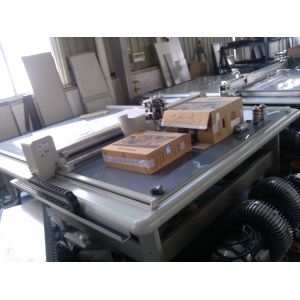 Brunt Model Carton Box Making Machine / Cardboard Cutter Machine For Leather