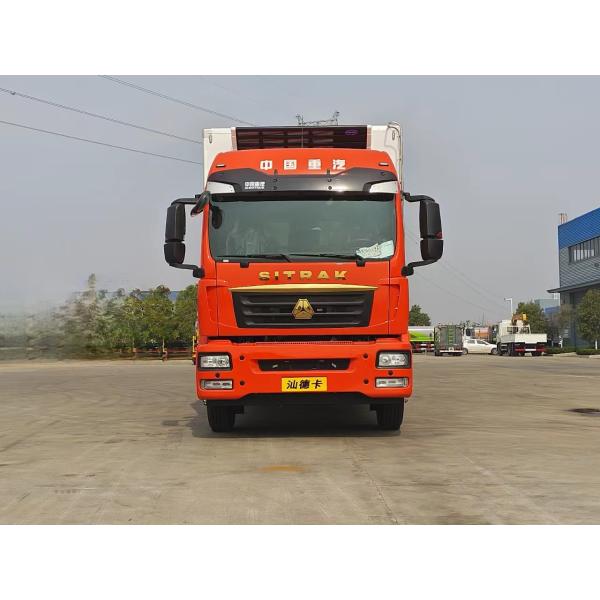 Freezer, Refrigerated Box, Truck Transportation, Frozen Chicken, Fish, Vegetables, Fruits, and Other Food for Sale