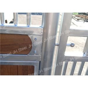 China Construction Prefab European Stalls With Galvanized Steel Frame on sale