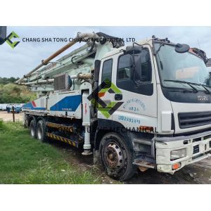 China In 2011 Zoomlion ISUZU Chassis 38 M Concrete Pump Truck 5 Cylinders And 5 Masts on sale