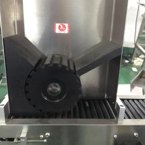 Rustproof Automatic Bottle Sticker Labelling Machine 160kg For E-Liquid