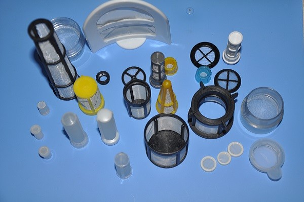 Insert-molded Plastic Filters
