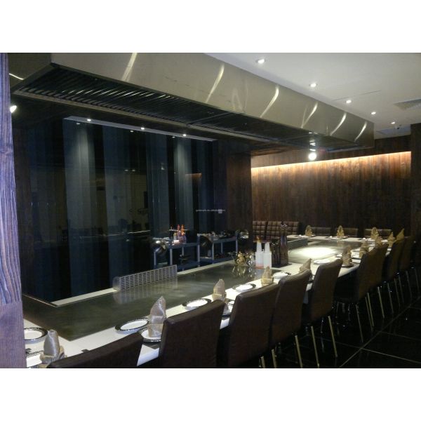 Commercial Teppanyaki Grill Table with Beef Mutton Chicken Cooking Capabilities