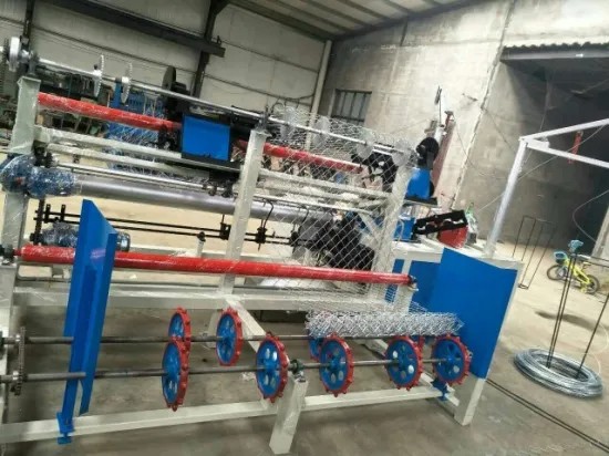 3m wide automatic single wire chain fence machine exported to Kenya market from