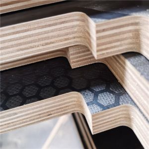 Artificial Veneer 1250×2500 Film Faced Plywood For Outdoor