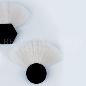 Durable White PBT Hair Compact Blusher Brush Cheek Makeup Brush