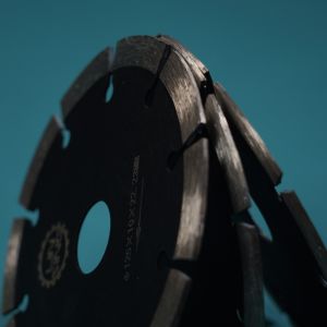 ALLOY STEEL Blade Material 230mm High Frequency Welded Diamond Cutting Disc for