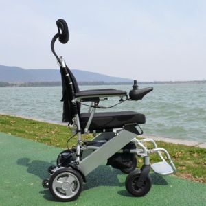 Lightweight Folding Electric Wheelchair 6km/h For Elderly