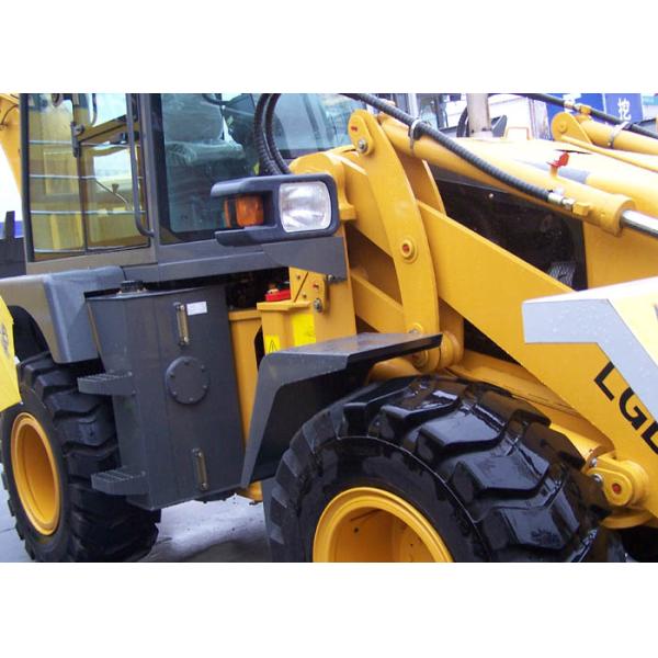 Energy Saving Eco Tractor Backhoe Loader for Piping Builds / Cable Builds / Park Virescence