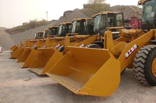 Buy Lifting Weight 20000KGS Heavy Construction Machinery With 6Tons Operate Weight at wholesale prices