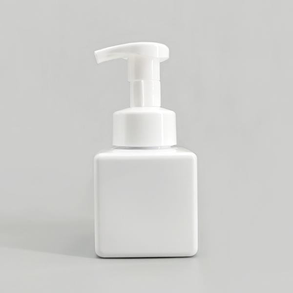 White Square 42mm 8.45oz Foam Pump Bottle