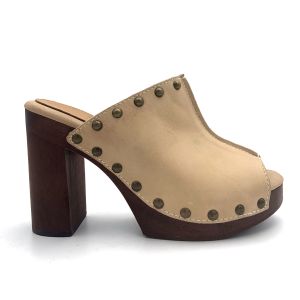 Medium Width Block Mule Heel , Leather Lining Ladies Slip On Heels