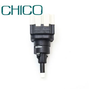 Mechanical Car Brake Light Switch VW Polo Passat 1K2945511 3B0945511A