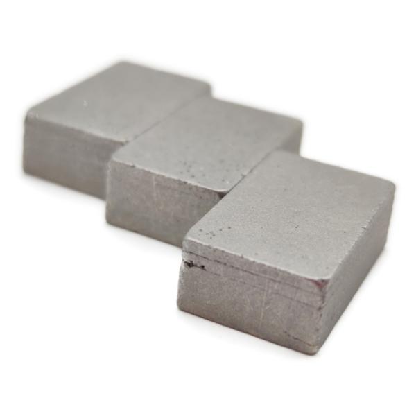 24*8.5*15mm Diamond Saw Blade Tips for Andesite Cutting TUV Certified and Flat