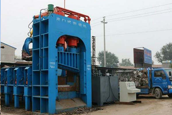 Buy Hydraulic Steel Bar Shear Metal Stainless Steel Sheet Gantry Shearing Machine at wholesale prices