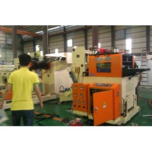 Motorized Servo Feeder Machine Zigzag Manual Decoiler Machine