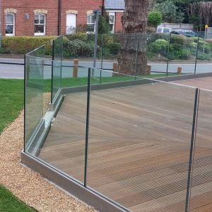 Curved Stairs Glass Railing Balcony Customized Safety Tempered Glass Railing