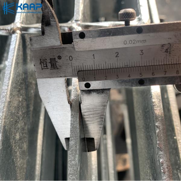 Heavy Zinc Coated Steel Bar Grating Welded Metal Walkway Platform