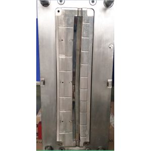 Precision Automotive Plastic Mould with Engel injection machine for Lens