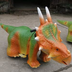2m Animatronic Dinosaur Ride Remote Control For Theme Park