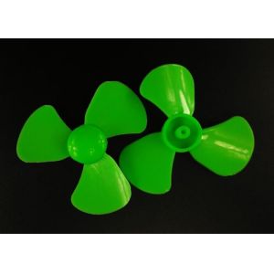 Green 3 Vanes Plastic Propeller Injection Molding 60mm Environmental Standard