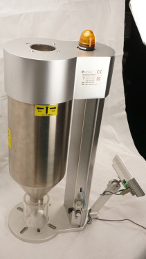 MDPE Cable Sheath Raw Material Gravimetric Feeder With Extruder Granular