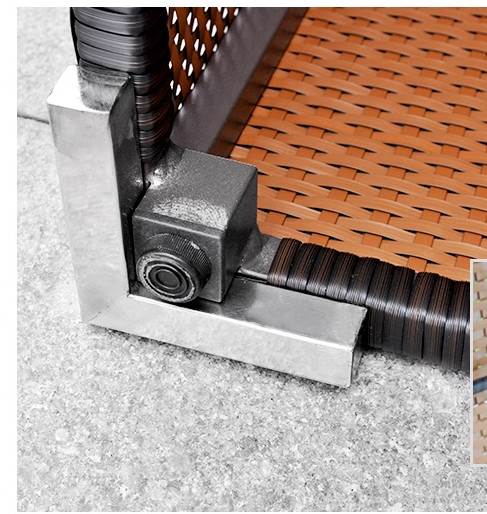 Pe Rattan Sectional Sofa Indoor Furniture Sofa Wrought Iron Sofa Lunge Sunbed Bed Set