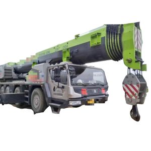 Used Zoomlion 200 Ton Crane with Excellent Performance and Max. Lifting Load 4.5
