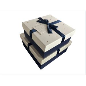 Jewelry Custom Square Delicate Patterned Gift Box With Bow