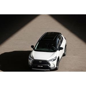 2024 To-yota Corolla Cross 2.0L Gasoline Hybrid Sports Car Best SUV with Front